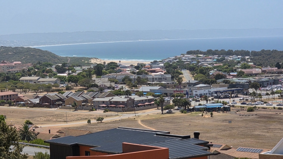 4 Bedroom Property for Sale in Hartenbos Heuwels Western Cape